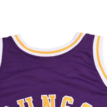 画像をギャラリービューアに読み込む, 新品同様品 Mitchell&amp;Ness ミッチェルアンドネス ロサンゼルスレイカーズ マジックジョンソン 1984−85 シーズンロード用 スウィングマンジャージ サイズL パープル イエロー 中古 4a002282
