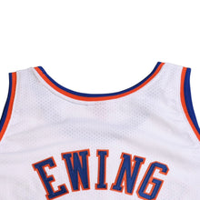 Load image into Gallery viewer, 新品同様 Mitchell &amp; Ness ミッチェル&amp;ネス ニューヨーク ニックス ゲームジャージ サイズ52(2XL) パトリック ユーイング 1985-86 中古 4a002308