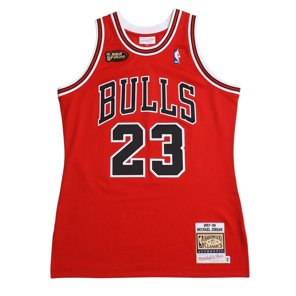 極美品 Mitchell & Ness ミッチェル&ネス シカゴ ブルズ ゲームジャージ サイズ40(M) マイケル ジョーダン 1997-98 NBA Finals 中古 4a002300