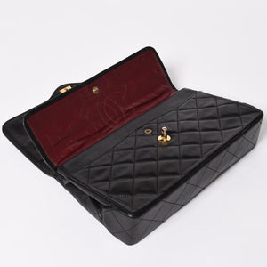 CHANEL シャネル マトラッセ Wフラップ Wチェーンショルダーバッグ A2800 3番台 パリ限定 ココマーク ラムスキン ブラック 美品 中古 4a003458