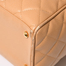 Load image into Gallery viewer, 極美品 CHANEL シャネル マトラッセ ハンドバッグ ミニボストン型バッグ ココマーク 9番台 キャビアスキン ベージュ 中古 4a003506