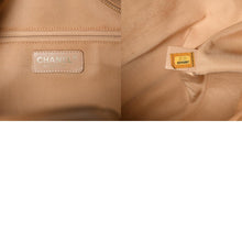 Load image into Gallery viewer, 極美品 CHANEL シャネル マトラッセ ハンドバッグ ミニボストン型バッグ ココマーク 9番台 キャビアスキン ベージュ 中古 4a003506