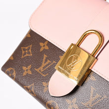 Load image into Gallery viewer, LOUIS VUITTON ルイヴィトン ロッキーBB ハンドバッグ M44080 モノグラム ローズプードル ピンク ブラウン 美品 中古 4a003556