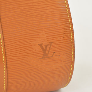 LOUIS VUITTON ルイヴィトン エピ スフロ ハンドバッグ エピレザー M52228 ジパングゴールド ゴールド金具 美品 中古 4a003676