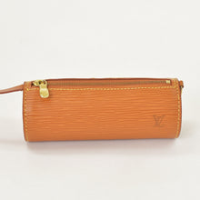 画像をギャラリービューアに読み込む, LOUIS VUITTON ルイヴィトン エピ スフロ ハンドバッグ エピレザー M52228 ジパングゴールド ゴールド金具 美品 中古 4a003676