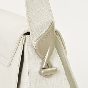 LOEWE leather shoulder bag one shoulder bag semi-shoulder calfskin musical note metal hardware white flap good condition used 4a003524