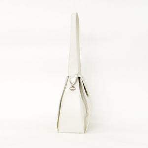 LOEWE leather shoulder bag one shoulder bag semi-shoulder calfskin musical note metal hardware white flap good condition used 4a003524