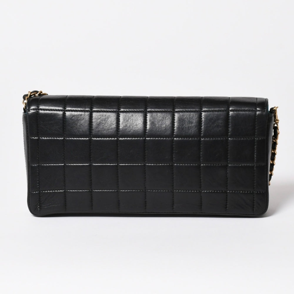 CHANEL シャネル East West イーストウエスト チョコバー チェーンショルダーバッグ 6番台 ココマーク ラムスキン ブラック 美品 中古 4a003536