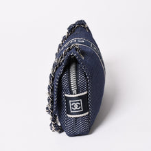 画像をギャラリービューアに読み込む, 極美品 CHANEL シャネル スポーツライン メッシュチェーンショルダーバッグ ファブリック ココマーク CCターンロック ネイビー 9番台 中古 4a003493