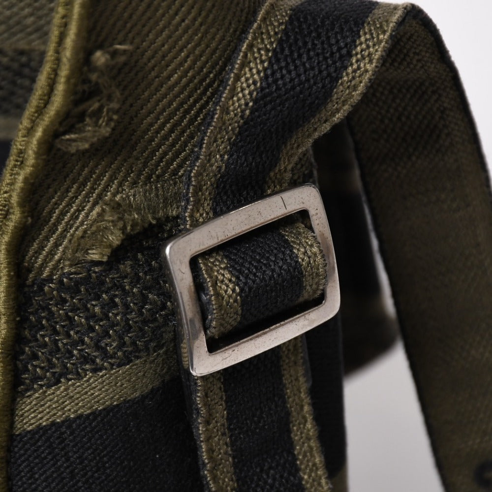 極美品 Christian Dior クリスチャンディオール キャンプ ショルダーバッグ カーキ カモフラージュ キャンバス 50-MA-0210 中古 4a003521