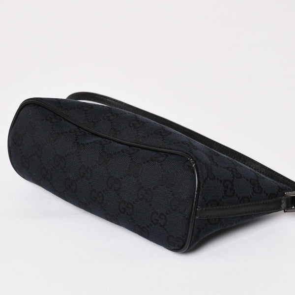 Very good condition GUCCI Hand Bag 039・1103 Black GG canvas Silver metal fittings Used 4a003699