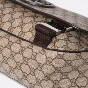 Very Good Condition GUCCI GG Supreme Canvas Messenger Shoulder Bag Silver Hardware 223661 Used 4a003529
