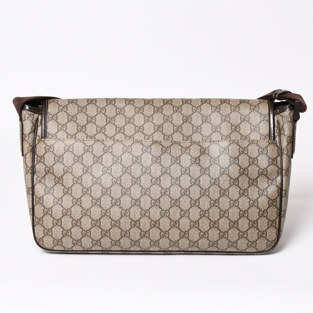 極美品 GUCCI グッチ GGスプリームキャンバス メッセンジャーショルダーバッグ シルバー金具 223661 中古 4a003529