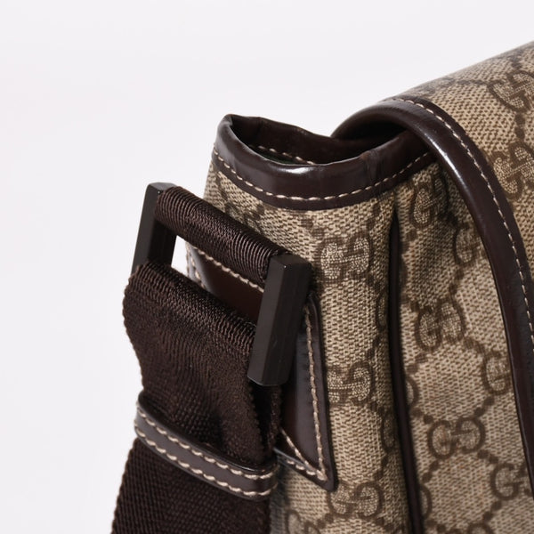 Very Good Condition GUCCI GG Supreme Canvas Messenger Shoulder Bag Silver Hardware 223661 Used 4a003529