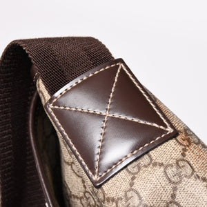 Very Good Condition GUCCI GG Supreme Canvas Messenger Shoulder Bag Silver Hardware 223661 Used 4a003529