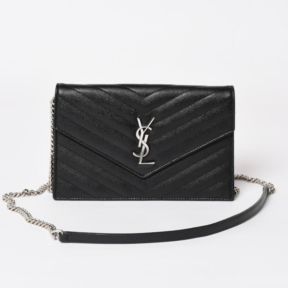 Very Good Condition SAINT LAURENT Cassandra Cassandra Leather Chain Wallet Chain Wallet Caviar Skin YBL393953・0418 Used 4a003538
