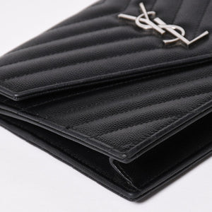 Very Good Condition SAINT LAURENT Cassandra Cassandra Leather Chain Wallet Chain Wallet Caviar Skin YBL393953・0418 Used 4a003538
