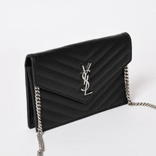 画像をギャラリービューアに読み込む, 極美品 SAINT LAURENT サンローラン Cassandra カサンドラ レザー Chain Wallet チェーンウォレット Caviar Skin キャビアスキン YBL393953・0418 中古 4a003538