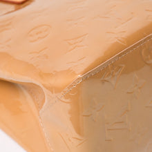 Load image into Gallery viewer, 極美品 LOUIS VUITTON ルイヴィトン Tote Bag トートバッグ ゴールド金具 ヴェルニ M91334 ベージュ 中古 4a003546