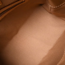 Load image into Gallery viewer, 極美品 LOUIS VUITTON ルイヴィトン Tote Bag トートバッグ ゴールド金具 ヴェルニ M91334 ベージュ 中古 4a003546