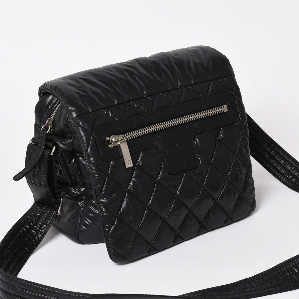 極美品 CHANEL シャネル コココクーン ショルダーバッグ 17番台 ナイロン ブラック シルバー金具 中古 4a003532