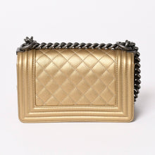 Load image into Gallery viewer, 新品同様 CHANEL シャネル ボーイシャネル ショルダーバッグ 25番台 キャビアスキン メタル ゴールド マッドブラック金具 中古 4a003490