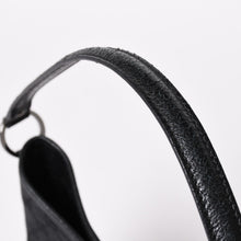 Load image into Gallery viewer, 極美品 GUCCI グッチ GGキャンバス ショルダーバッグ ワンショルダーバッグ 肩掛け レザー ブラック 113012 中古 4a002014