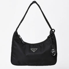 極美品 PRADA プラダ ホーボー ワンショルダーバッグ MV519 ナイロン ブラック トライアングルロゴ シルバー金具 中古 4a003553