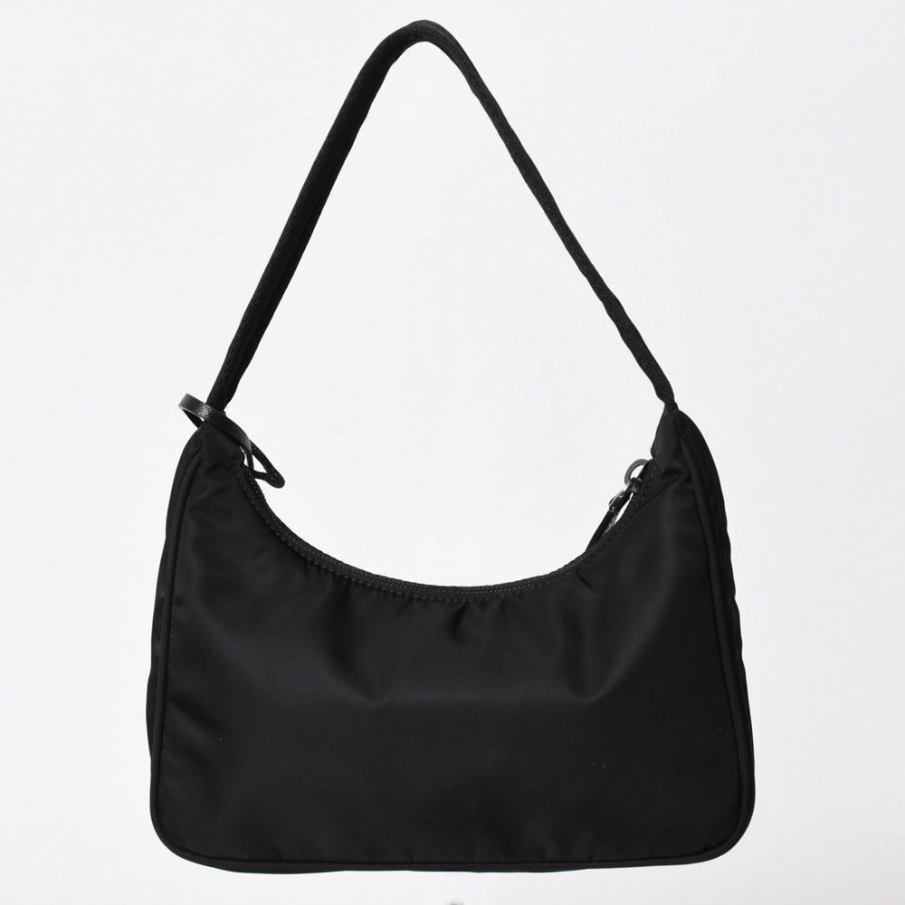 極美品 PRADA プラダ ホーボー ワンショルダーバッグ MV519 ナイロン ブラック トライアングルロゴ シルバー金具 中古 4a003553