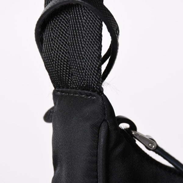 極美品 PRADA プラダ ホーボー ワンショルダーバッグ MV519 ナイロン ブラック トライアングルロゴ シルバー金具 中古 4a003553