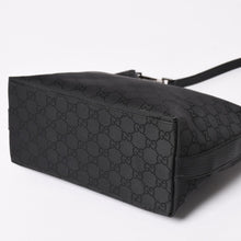 Load image into Gallery viewer, 極美品 GUCCI グッチ ワンショルダーホーボーバッグ GGキャンバス ショルダーバッグ ブラック 三日月型 28335 中古 4a003461