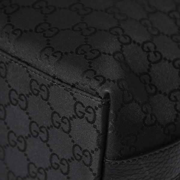極美品 GUCCI グッチ ワンショルダーホーボーバッグ GGキャンバス ショルダーバッグ ブラック 三日月型 28335 中古 4a003461