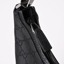 Load image into Gallery viewer, 極美品 GUCCI グッチ ワンショルダーホーボーバッグ GGキャンバス ショルダーバッグ ブラック 三日月型 28335 中古 4a003461