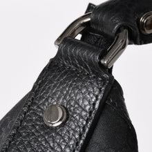 Load image into Gallery viewer, 極美品 GUCCI グッチ ホーボー ワンショルダー ハンドバッグ 293581 GGキャンバス レザー ブラック シルバー金具 中古 4a003495