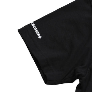 新品同様 CHROME HEARTS クロムハーツ ネックロゴ プリントポケットTシャツ 半袖Tシャツ ブラック Sサイズ スクロールラベル CHロゴ 中古 4a004022