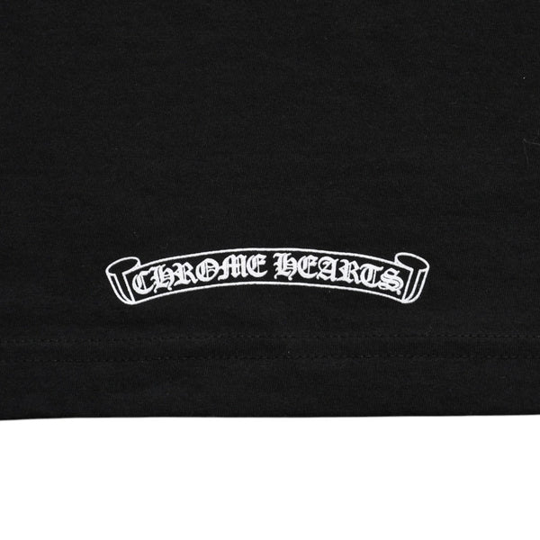 新品同様 CHROME HEARTS クロムハーツ ネックロゴ プリントポケットTシャツ 半袖Tシャツ ブラック Sサイズ スクロールラベル CHロゴ 中古 4a004022
