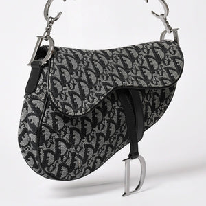 極美品 Christian Dior クリスチャン ディオール サドルバッグ トロッター ブラック シルバー金具 ショルダーバッグ ガリアーノ 中古 4a003588