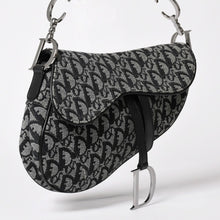 Load image into Gallery viewer, 極美品 Christian Dior クリスチャン ディオール サドルバッグ トロッター ブラック シルバー金具 ショルダーバッグ ガリアーノ 中古 4a003588