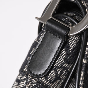 極美品 Christian Dior クリスチャン ディオール サドルバッグ トロッター ブラック シルバー金具 ショルダーバッグ ガリアーノ 中古 4a003588