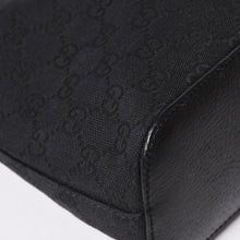 Load image into Gallery viewer, 極美品 GUUCI グッチ ワンショルダーバッグ GGキャンバス レザー ブラック シルバー金具 115003 中古 4a003511