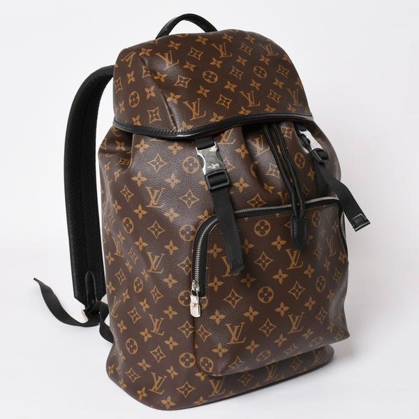 Very good condition LOUIS VUITTON Louis Vuitton backpack Monogram Macassar Monogram canvas M43422 Brown Silver hardware Used 4a003585