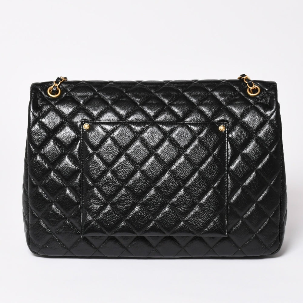 新品同様 2025年 CHANEL シャネル AS4661 ジャンボ マトラッセ デカマトラッセ ショルダーバッグ ブラック 中古 4a003601