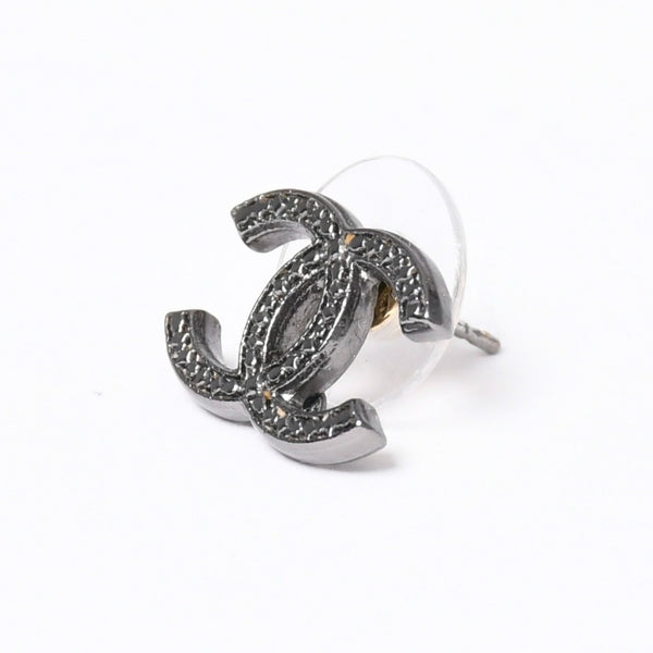 極美品 CHANEL シャネル ピアス ココマーク スターバースト A15C メタル earrings COCO Starburst A15C metal 美品 中古 4a000656