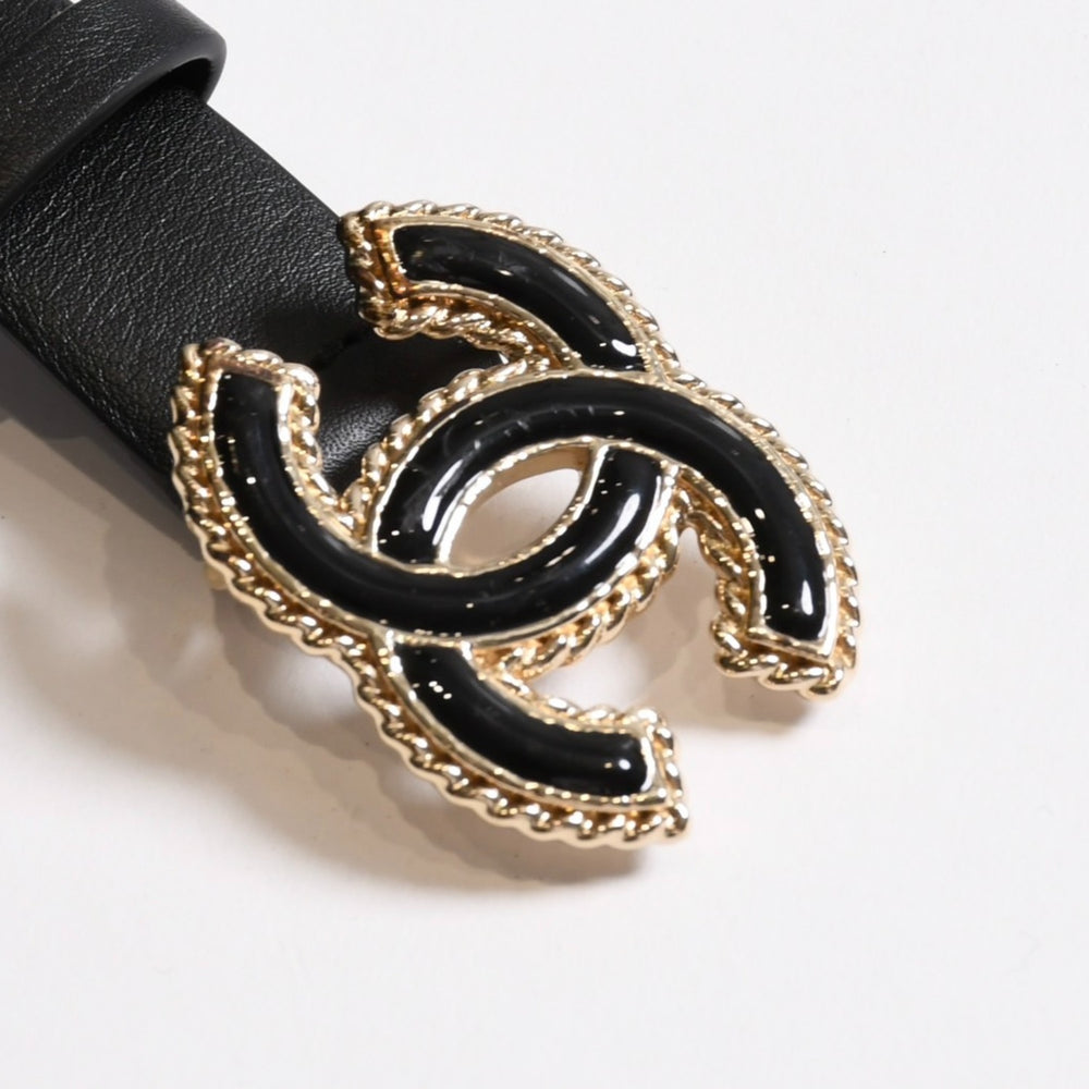 Like new CHANEL Cocomark buckle leather belt 30 inches calfskin F24 P stamp metal frame 2023 fashion accessory black Cocomark used 4a003608