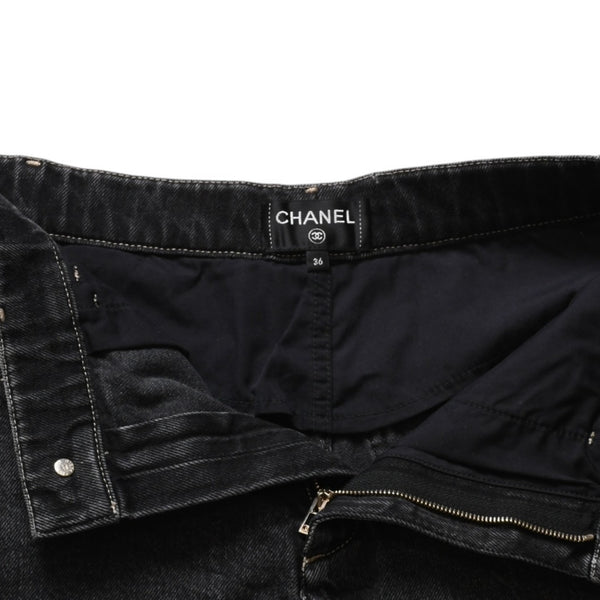 極美品 CHANEL シャネル デニムショートパンツ デニム スカート ブラック コットン100% 中古 4a003611