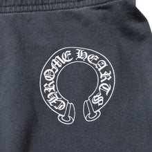 画像をギャラリービューアに読み込む, CHROME HEARTS クロムハーツ フローラルクロス ホースシュープリント スウェットパンツ SW ジョガーパンツ チャコール Sサイズ 美品 中古 4a003783