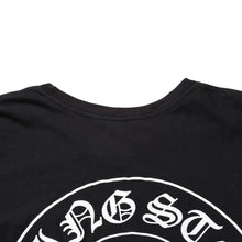 Load image into Gallery viewer, CHROME HEARTS クロムハーツ ザ ローリング・ストーンズ コラボレーションTシャツ ポケットTシャツ リップ&amp;タン ホースシュー スクロールラベル ベロマーク ブラック XLサイズ 美品 中古 4a003779