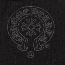 Load image into Gallery viewer, CHROME HEARTS クロムハーツ ザ ローリング・ストーンズ コラボレーションTシャツ ポケットTシャツ リップ&amp;タン ホースシュー スクロールラベル ベロマーク ブラック XLサイズ 美品 中古 4a003779