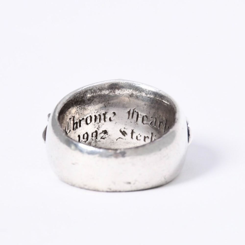 Very good condition CHROME HEARTS FLORAL CROSS ring Weight approx. 18.05g Size 17 Used 4a003775
