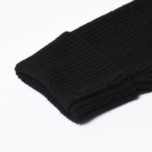 Load image into Gallery viewer, 新品未使用 CHROME HEARTS クロムハーツ ハーフジップニットセーター カシミヤ シルバー925 Mサイズ ニット ラムレザー ダガー CHクロスパッチ スクロールラベル 中古 4a003755